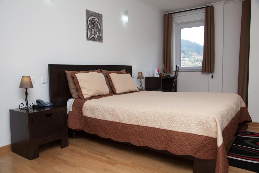 Vale Do Zezere Hotel Manteigas Εξωτερικό φωτογραφία